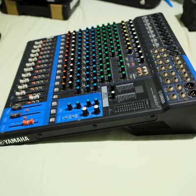 Yamaha MX200 16 Channel Mixing Board | Reverb