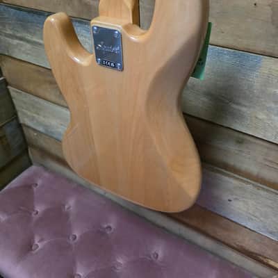 Squier Classic Vibe 70's Jazz Bass Maple Neck - Natural image 12