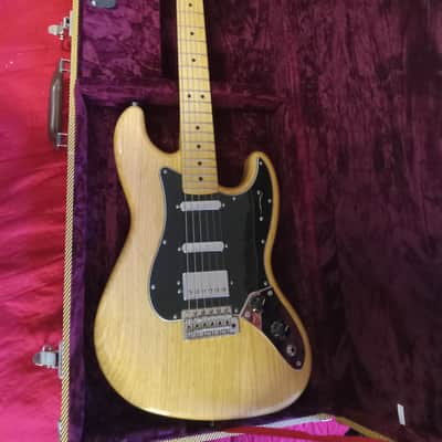 Fender Alternate Reality Series Sixty-Six HSS with Maple Fretboard 2019 - Natural image 3