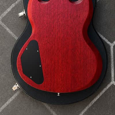 2012 Gibson SG Standard Bass - Heritage Cherry Satin - Hardshell Case image 3