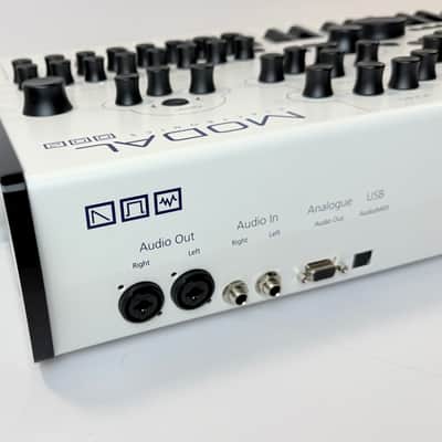 Modal Electronics 002 12-Voice Analogue-Digital Hybrid Synthesizer (Boxed / Warranty) image 3