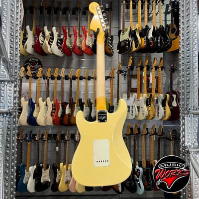 Fender Custom Shop Stratocaster 67 Hss Ltd Relic Antique Vintage White image 7