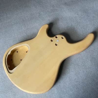 Basswood 4 String Bass Solid Body DIY Project image 5