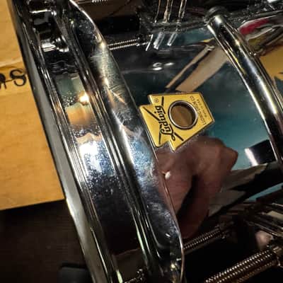 Ludwig "Super Ludwig" Chrome over Brass Snare Drum - 5 x 14-inch image 3