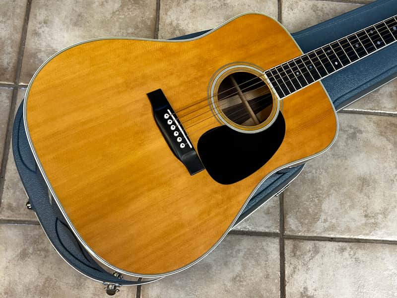 1975 CF Martin D-35 Acoustic Guitar with case image 1