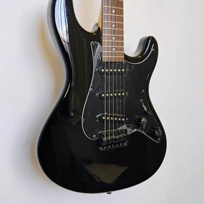 2004 Fernandes Retro Rocket X-1 LTD BLK Electric Guitar - Black - Gloss - Skull Knob Controls image 7