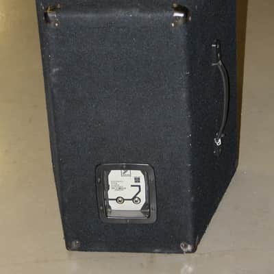 Yorkville Y115 15" Passive Speaker Monitor 200W, Used image 6