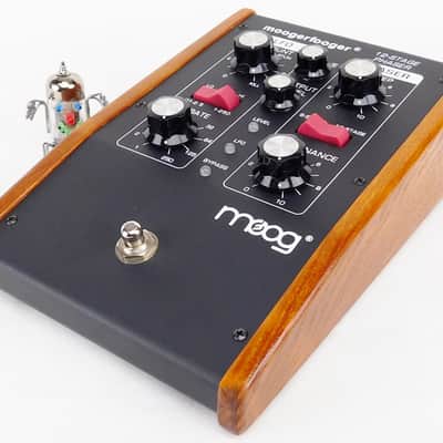 Moog Moogerfooger MF-103 12-Stage Phaser + Fast Neuwertig + OVP + 1,5J Garantie image 5