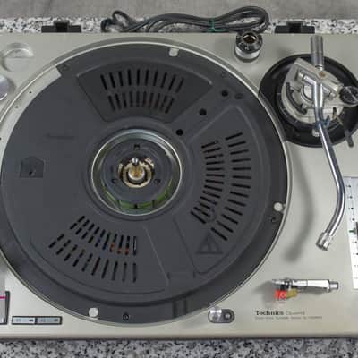 Technics SL-1200MK2-A Silver Direct Drive DJ Turntable in Good Condition+ image 8