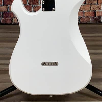 Moon Guitars Eclipse Blood Moon (U.S. Series) 2023 - Lunar White Pearl image 7