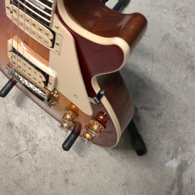 Gibson Les Paul double trouble 2025 - Vintage cherry sunburst image 5