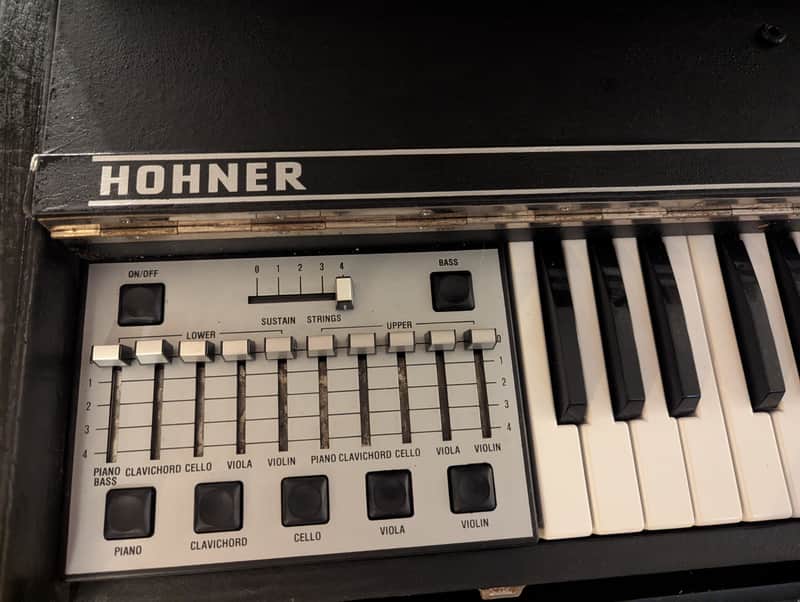 Hohner String Performer Analog String Synthesizer