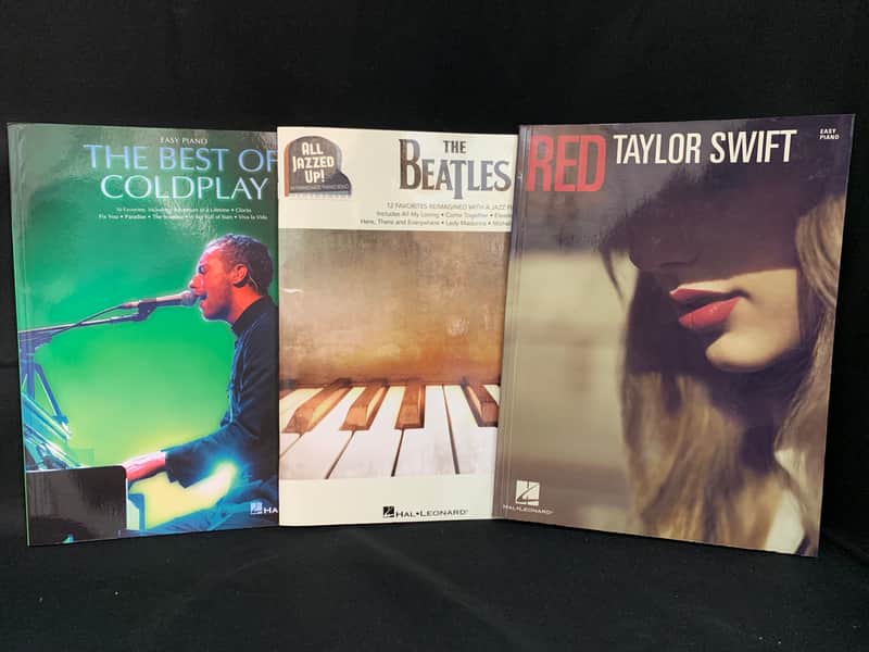 Hal Leonard Piano Book Bundle Pack (The Beatles, Coldplay, Taylor Swift) image 1