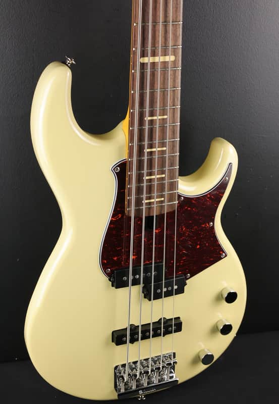 Yamaha BBP35II VW Vintage White 5 String w/case Demo image 1