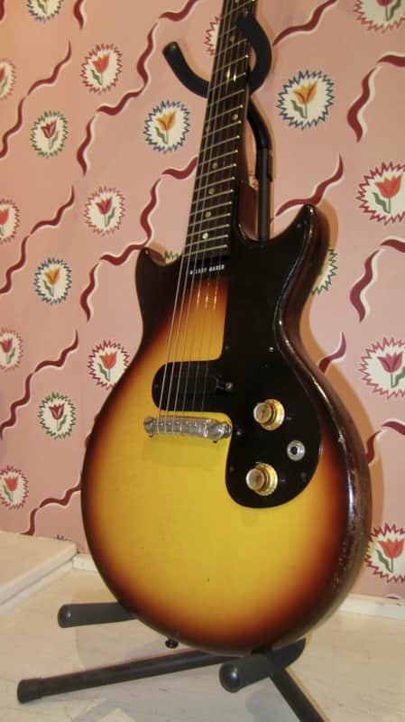 Gibson Melody Maker 1964 - Sunburst w/ Hard Shell Case image 1