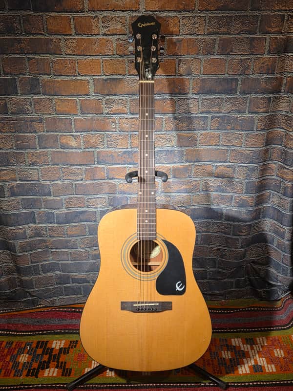 Epiphone PR-150 Dreadnought Acoustic Natural image 1