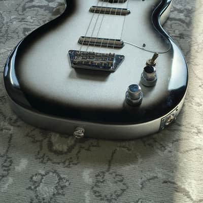 Silvertone 1303/U2 Reissue 2010s - Silverburst danelectro vintage image 2