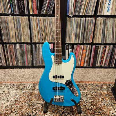 Fender American Professional II Jazz Bass with Rosewood Fretboard 2021 Miami Blue image 1