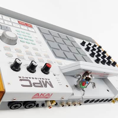 Akai MPC Renaissance Sampler Synthesizer +Wood + Neuwertig +OVP + 1.5J Garantie image 14