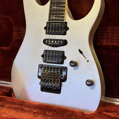 Ibanez RG2570Z-VSL Prestige 2008 - 2014 - Vital Silver image 7