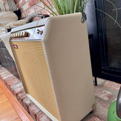 RedPlate Tweedy Verb Plus image 6