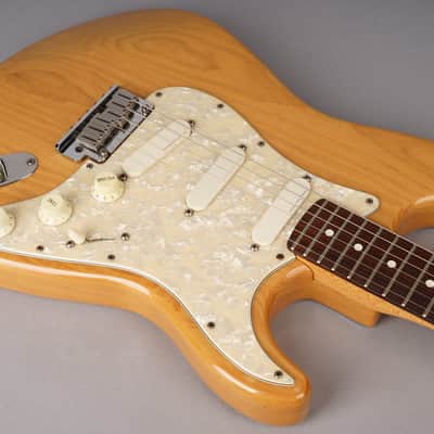 Fender Stratocaster Strat Plus Deluxe - 1989 - Natural image 17