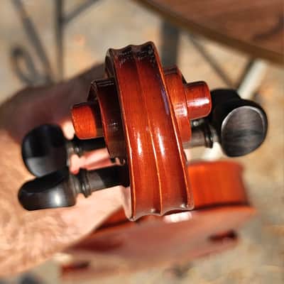 Karl Hofner Violin Model 7- 4/4 Full size, Concord case, D'addario tuner, Kun chin rest, K.Holtz. FG bow image 15