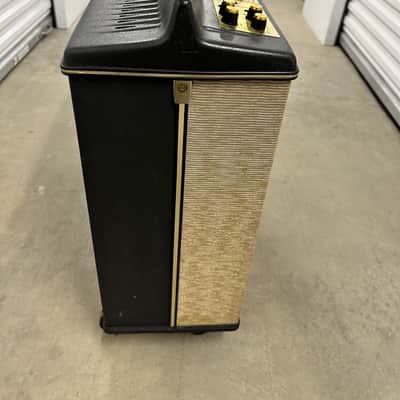 Magnatone M15A Custom Series 2-Channel 38-Watt 2x8" Stereo Guitar Combo 1960s - Dark Gray/Gold image 2