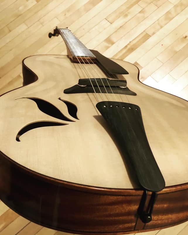 Brier Road Archtop 2023 - Natural image 1