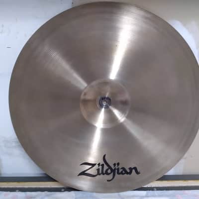 Zildjian 21" A Series Rock Ride Cymbal 1982 - 2012 - Traditional image 9