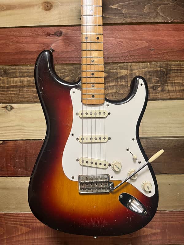 Fender Stratocaster 1958 - Three Tone Sunburst image 1