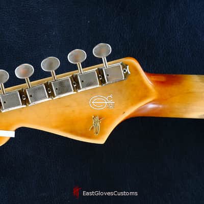 Fender Stratocaster Surf Green over Sunburst Made in USA Heavy Aged Relic image 12