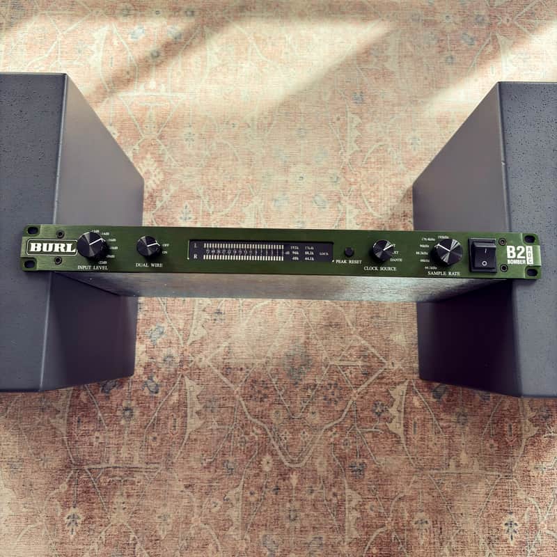 Burl B2 Bomber ADC - 2-Channel A/D Converter in Green