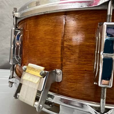 Leedy Utility Mahogany 5.5”x 14” Snare Drum with Hard Shell Case image 10
