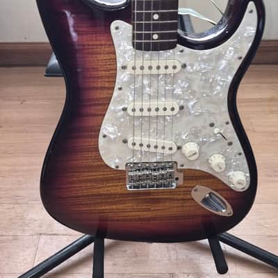 Fender Foto Flame Stratocaster MIJ image 6
