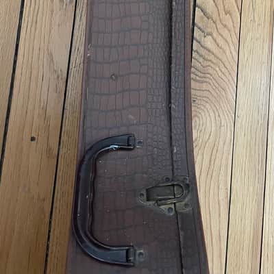 Gibson LG CF-100 Chipboard Case 1950’s - Crocodile image 3