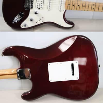 Fender Standard Stratocaster with Maple Fretboard 2000 - Midnight Wine image 4