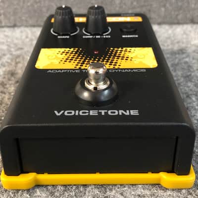 TC Helicon VoiceTone Single T1 Adaptive Tone & Dynamics Effects Pedal - Pre Owned image 2