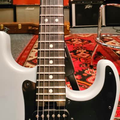 Charvel Pro-Mod So-Cal Style 1 HH FR E 2022 - Present - Primer Gray image 4