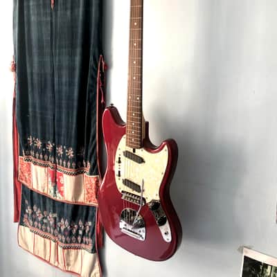🎻K-on! guitar 🎻 中野梓 輕音少女 NAKANO AZUSA K on けいおん 結他Official Jazz master Cobain Anime guitar。Cosplay Houkago Tea Time HTT ‘69 Reissue Mustang in Candy Apple Red Fender Japan 秋山澪。🪴🌸👱🏻♀️🌟 image 6