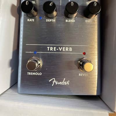 Fender Tre-Verb Tremolo/Reverb 2019 - Present - Blue image 4