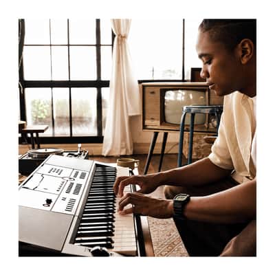 Casio Casiotone CT-X3000 61-Key Keyboard with Stand, Bench and Headphones image 8