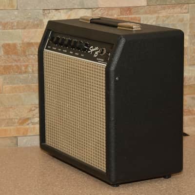 Rare Vintage Squier 15 Guitar Amp by Fender - Japan image 8