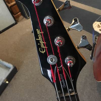 Epiphone Thunderbird 2006 Sunburst image 10