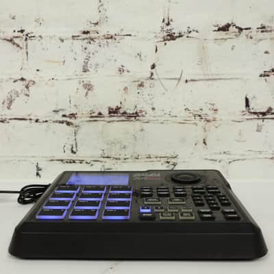 Akai Professional XR20 Beat Production Station image 2