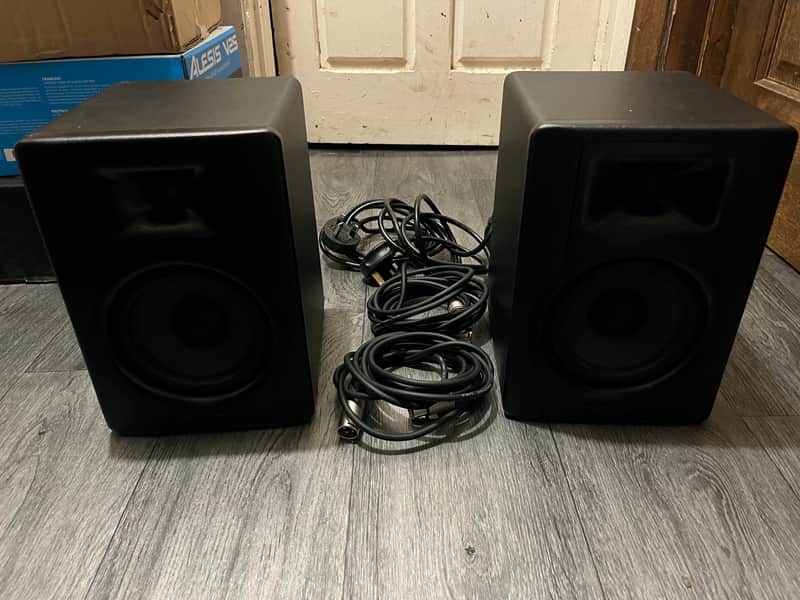 M-Audio BX5-D3 5" Active Studio Monitors Pair - Black image 1