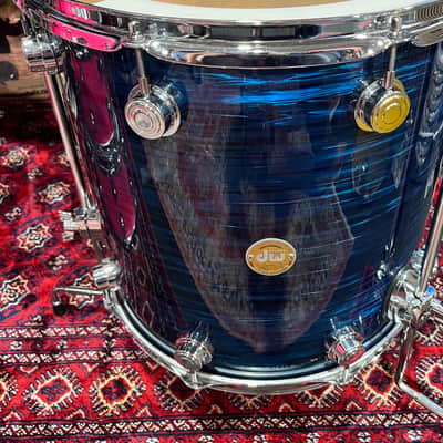 DW COLLECTORS SERIES 2008 - BLUE ONYX WRAP image 2