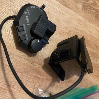 Roland GK-3 Divided Guitar Pickup 2004 - Present - Black