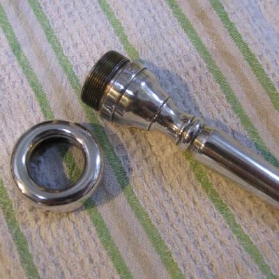 GIARDINELLI  NEW YORK 7VS SCREW-RIM TRUMPET MOUTHPIECE image 2