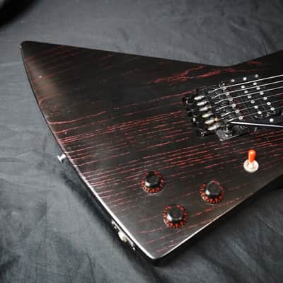 Gibson Limited Edition Vampire Blood Moon Explorer (2011) – 400 Made, Rare, USA image 10